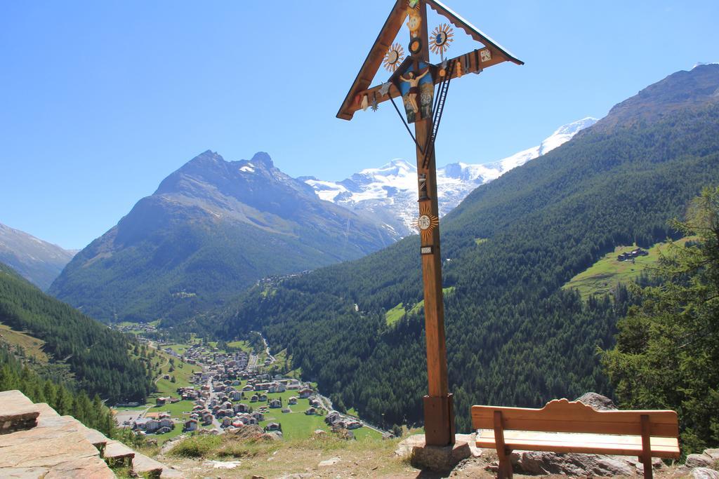 Pension Heino Saas-Grund Exterior photo